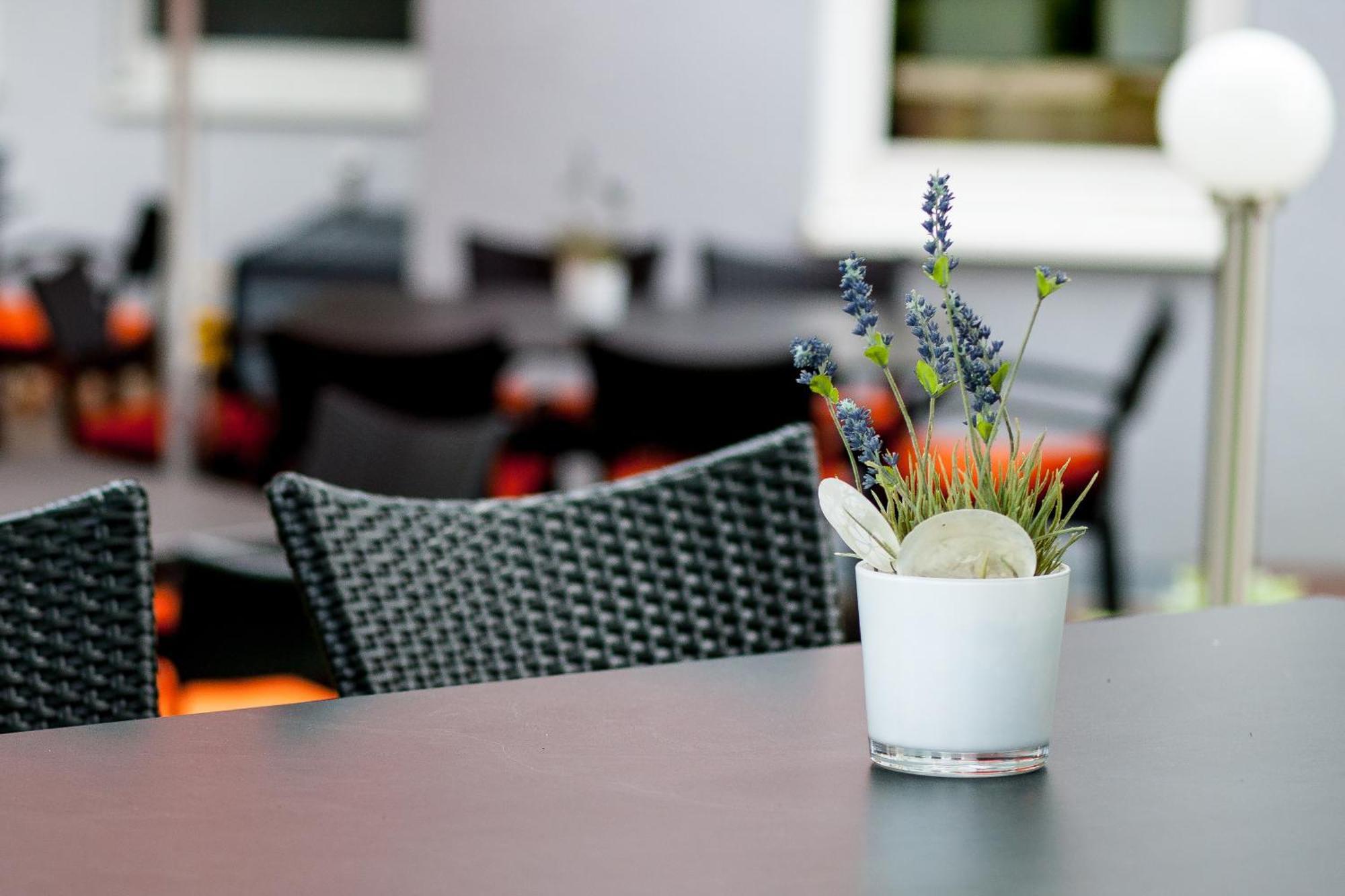 Centro Hotel U-No1, Trademark Collection By Wyndham Großbettlingen Extérieur photo