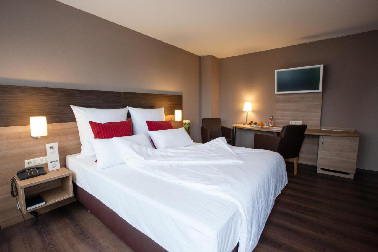 Centro Hotel U-No1, Trademark Collection By Wyndham Großbettlingen Extérieur photo