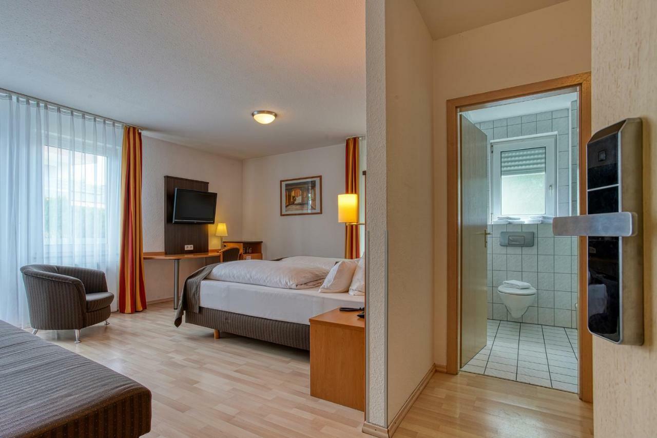 Centro Hotel U-No1, Trademark Collection By Wyndham Großbettlingen Extérieur photo